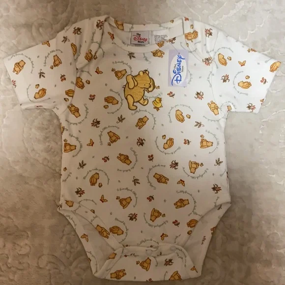 ❌SOLD❌Disney Winnie the Pooh Onesie - Picture 2 of 5